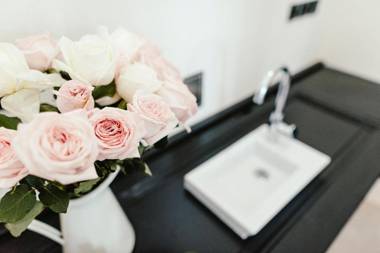 Wake Up Wellness Hostel