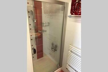 Apartment with parking in the Center - 500m from Hlavní nádraží