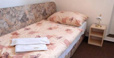 Hotel Valaskuv Grunt