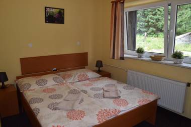 Jilemnická bouda Horní Mísečky