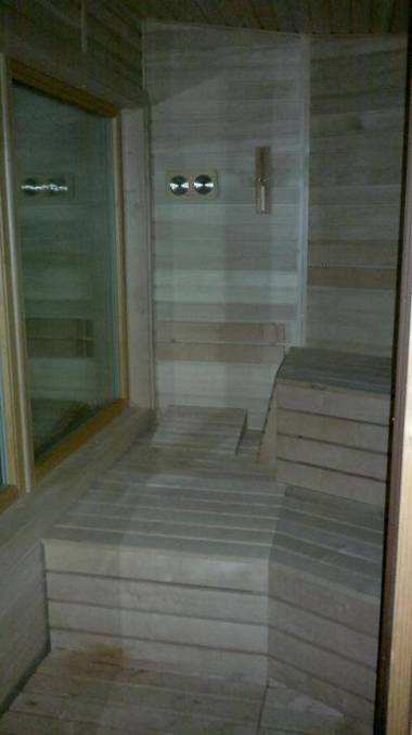 Happy House Apartments