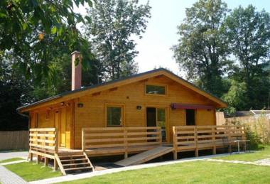 Chaty pod Sokolím Hřbetem