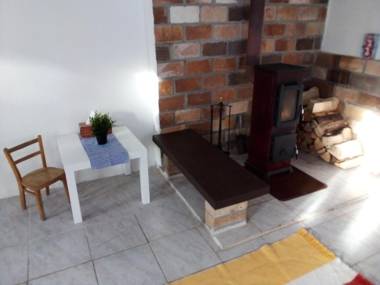 Roubenka u potoka Výprachtice