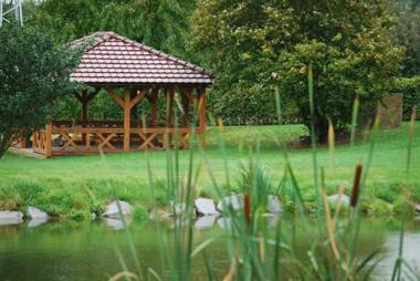 Equitana Hotel Resort