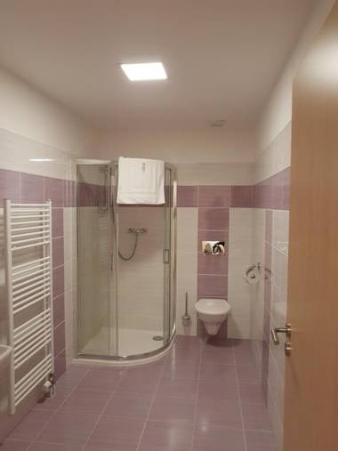 Vinárna a Pension U Langrů