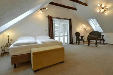 Zamecka Fortovna Obora - Forester House