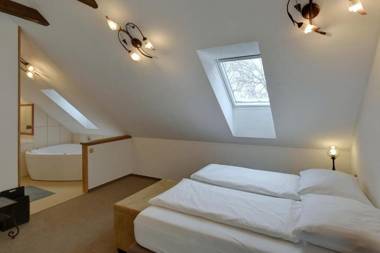 Zamecka Fortovna Obora - Forester House