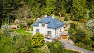 Apartmán pod skálou