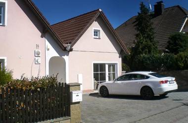 Bluestars Apartments