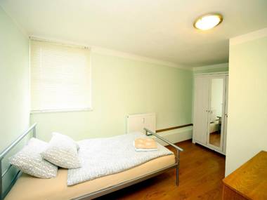 Apartmán u Vřídla ul. Tržiště.