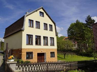 Charming Holiday Home in Pernink with Garden