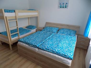 Holiday House Adrelot