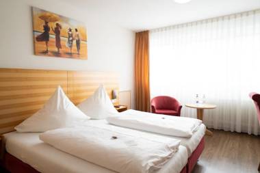 ates Hotel Kehl