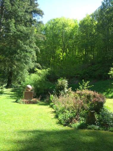 Pulvermühle - 3 Zimmer Bad direkt am Stettbach und mitten im NATURA 2000 Gebiet