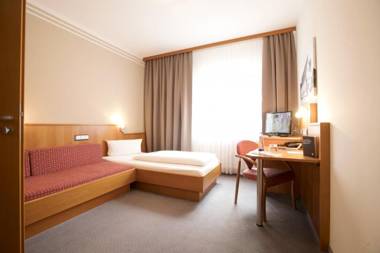 Neumaiers Hirsch -Gasthof und Landhotel