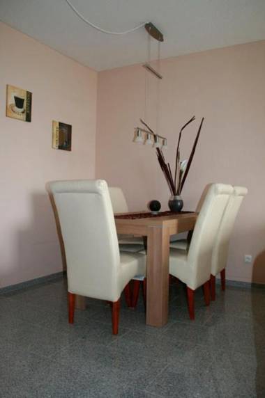 Südstrand-Apartment 2 "Ostseeblick"