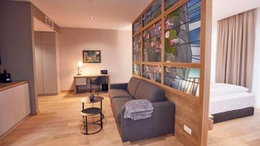 Seehotel Maria Laach