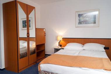 Trip Inn Kongresshotel Frankfurt-Rodgau