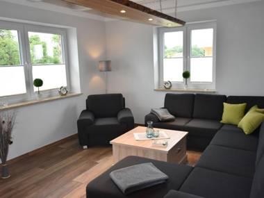 Cozy Holiday Home in Groß Schwansee with Sauna