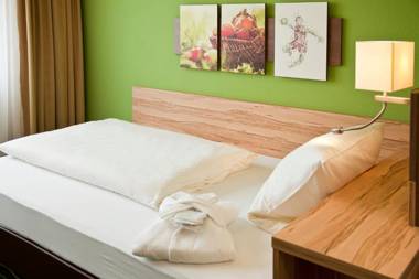 Business-Sporthotel Großwallstadt