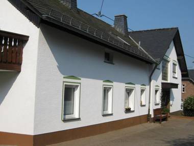 Cosy Apartment in Wilsecker near the Forest