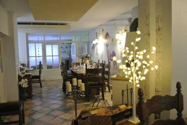 Ferienwohnungen Treseburg "Zur Bodehexe"