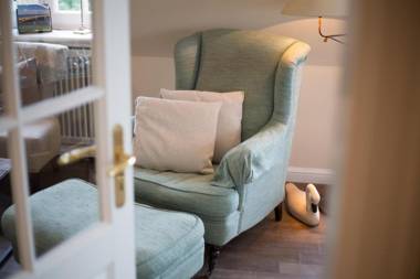 Klingler s Hues App 4