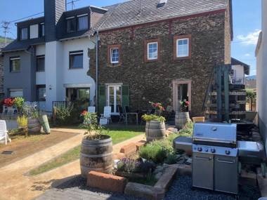 Winzerhaus Wehlener Sonnenuhr