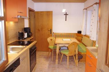 Ferienwohnung Haus Alpenrebe