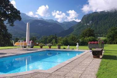 Alpenpanorama Ferienwohnungen Schneck