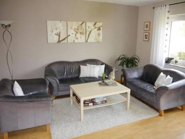 Cozy Apartment in Niederehe Eifel near Forest