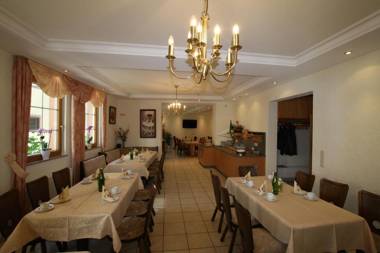 Weingut Gästehaus Derkum