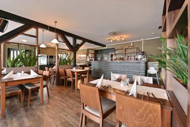 Hotel- & Ferienanlage Kapitäns-Häuser Breege