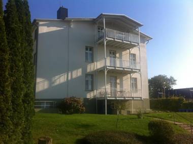 Schöne Aussicht/2 Raum Ferienwohnung mit Balkon "Freimuth"