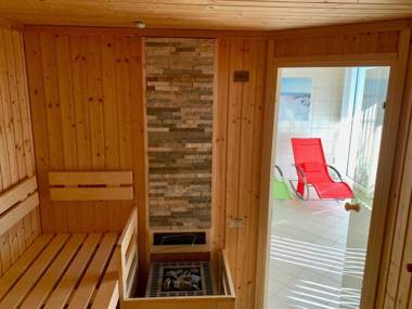 Ferienwohnung mit Meerblick und Schwimmbad