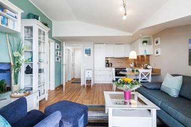 Meeresblick Residenzen - deluxe Nr 28 inkl Sauna-Schwimmbadnutzung im AHOI Sellin