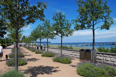 Ferienwohnungen mit Seeblick und S