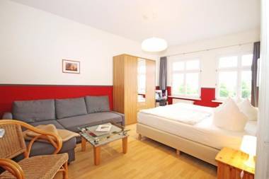 Ferienwohnungen-Molli-West-Wohnung-1-9801