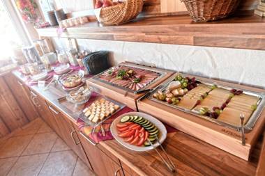 Freizeit- und Familienhotel "Rhön Feeling"