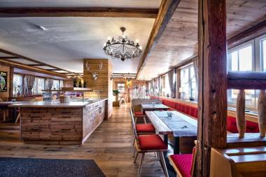 Sonneneck Hotel & Restaurant mit Terrasse - Titisee (Adults Only)