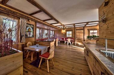 Sonneneck Hotel & Restaurant mit Terrasse - Titisee (Adults Only)