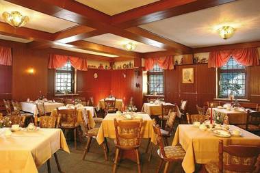 Hotel Gasthof zum Walfisch