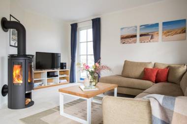 Ferienhaus Schilfrohrsaenger 8