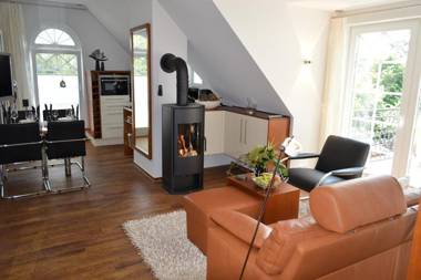 Les Belles Haus Davide FW Superieur Whg 11