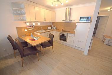 Les Belles Haus Bastien FW Noble Whg 9