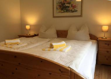 Hinter den Dünen D82