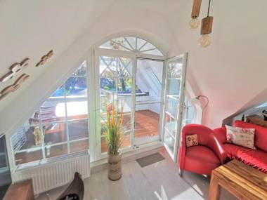 Villa Sola Bona FW 7