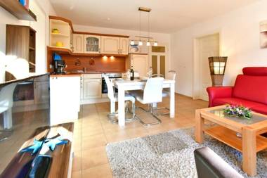 Villa Sola Bona FW 2