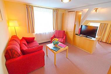 St Michael FW 1PP am Haus