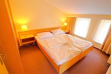 St Michael FW 1PP am Haus